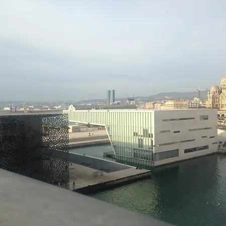 Du Palais Longchamps Appartement Marseilles